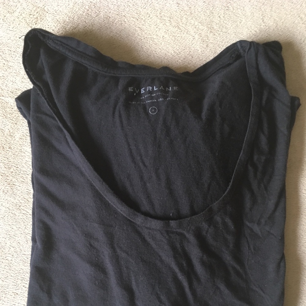 Everlane Scoop Neck Tee